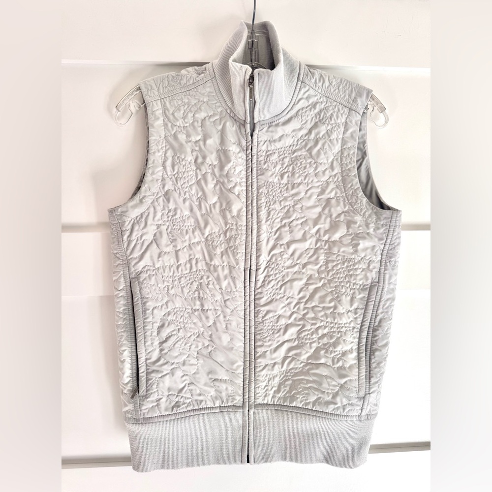 Patagonia Women's Kilauea Light Grey Textured Vest